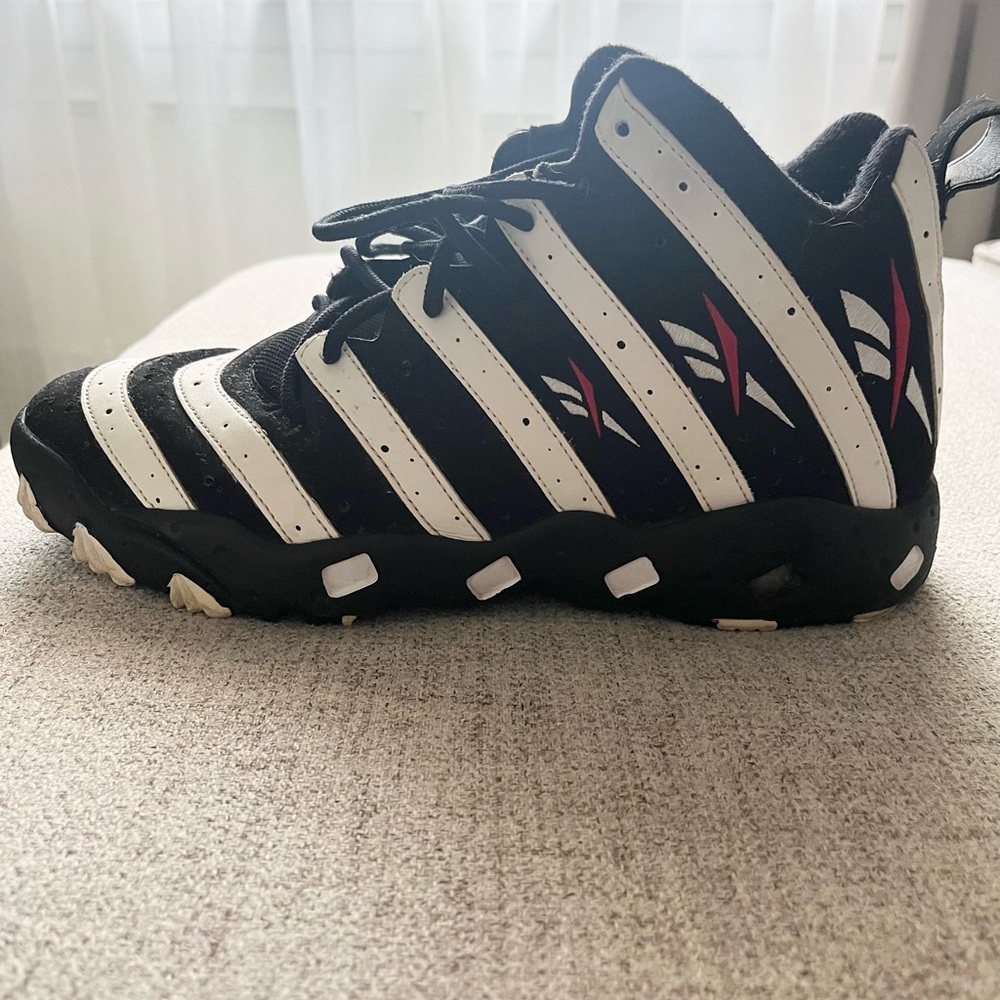 Slightly worn 2014 Reebok Frank Thomas Big Hurt Mens Black White Trainers